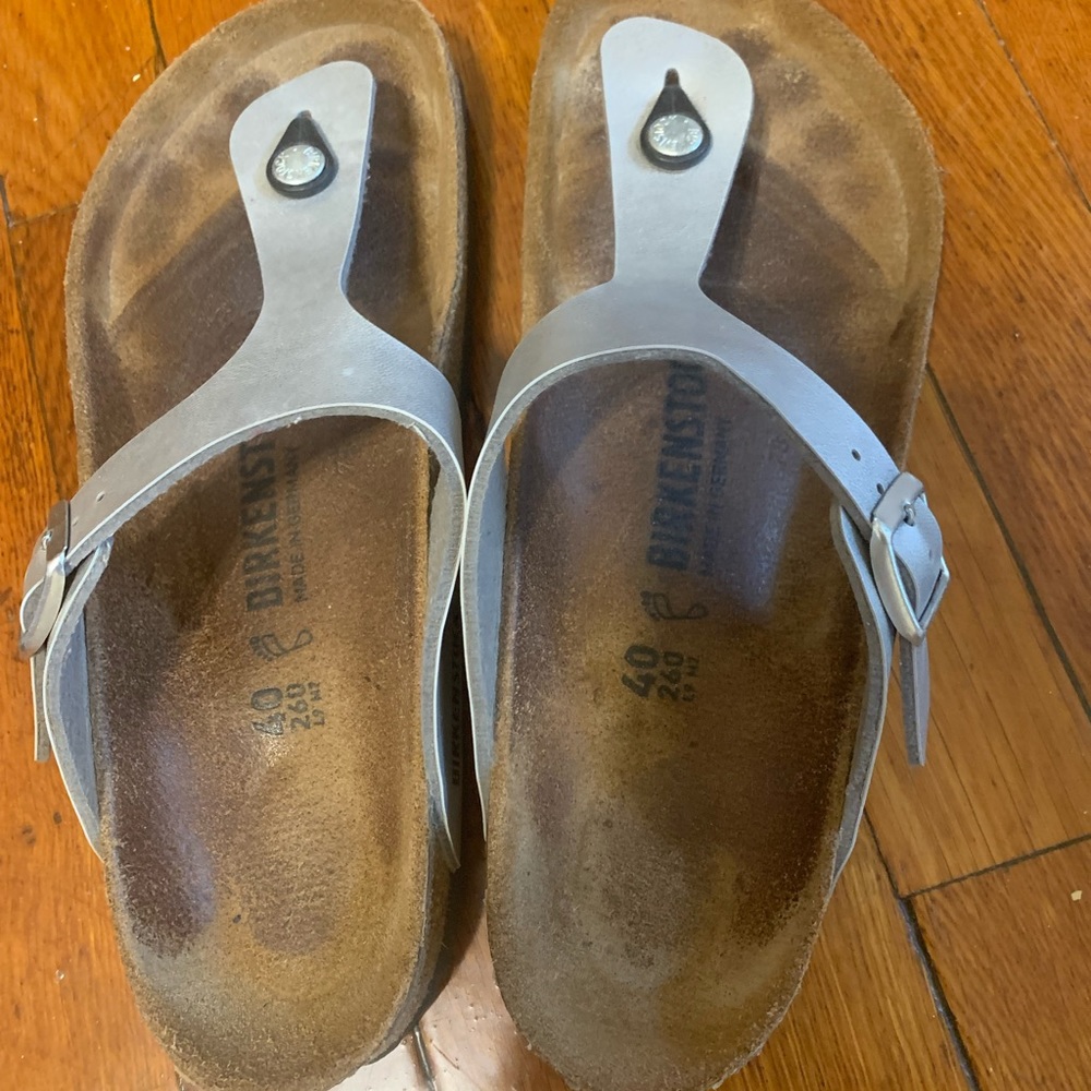 Birkenstock Gizeh 40 (9.5) Silver